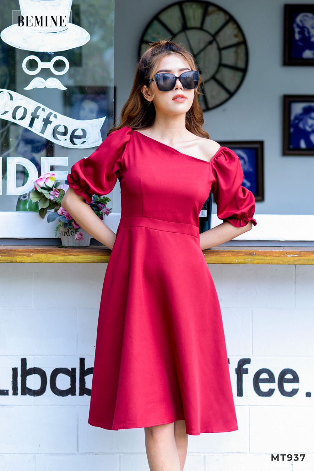 MT937DO - Đầm đỏ cổ chéo tay bồng