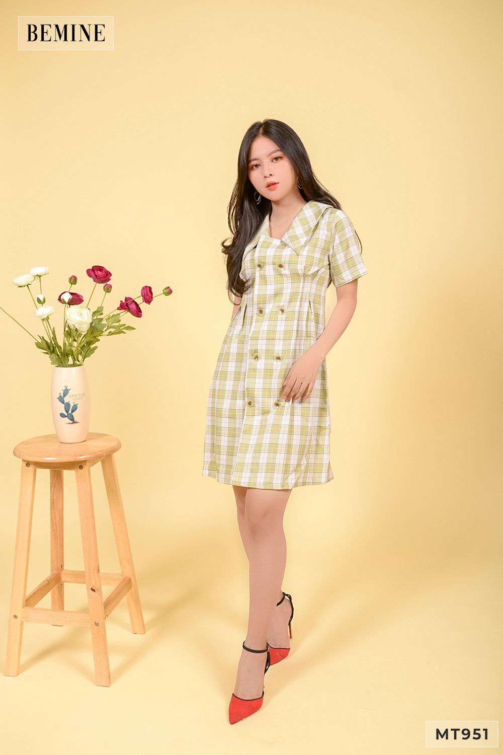 MT951XANH - Đầm caro xanh đính nút lớn