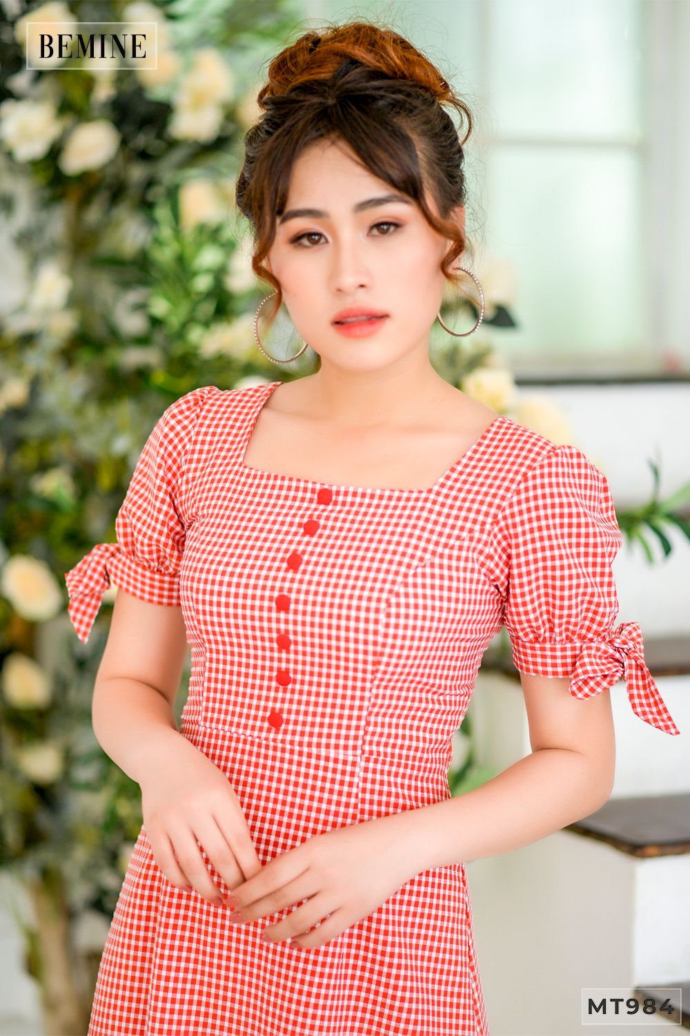 MT984DO - Đầm caro đỏ nơ tay