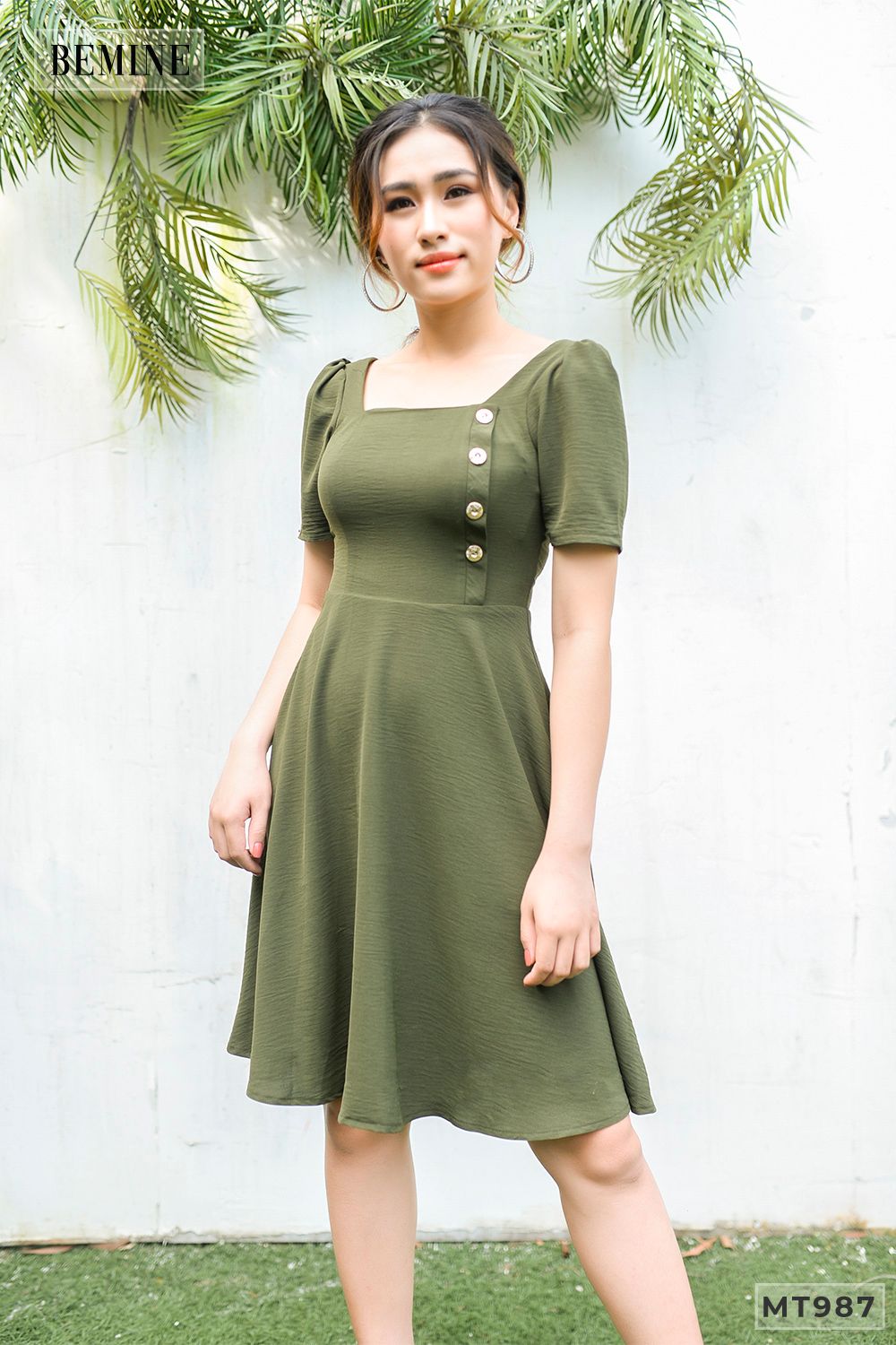 MT987REU - Đầm đính trụ nút bên ngực