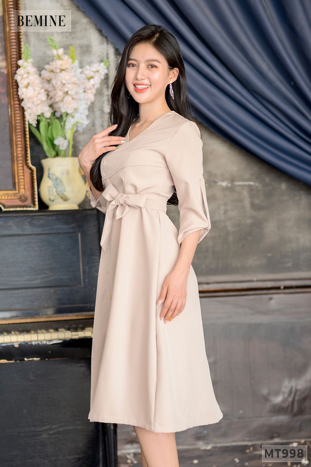 MT998DA - Đầm da đáp ngực đính nút
