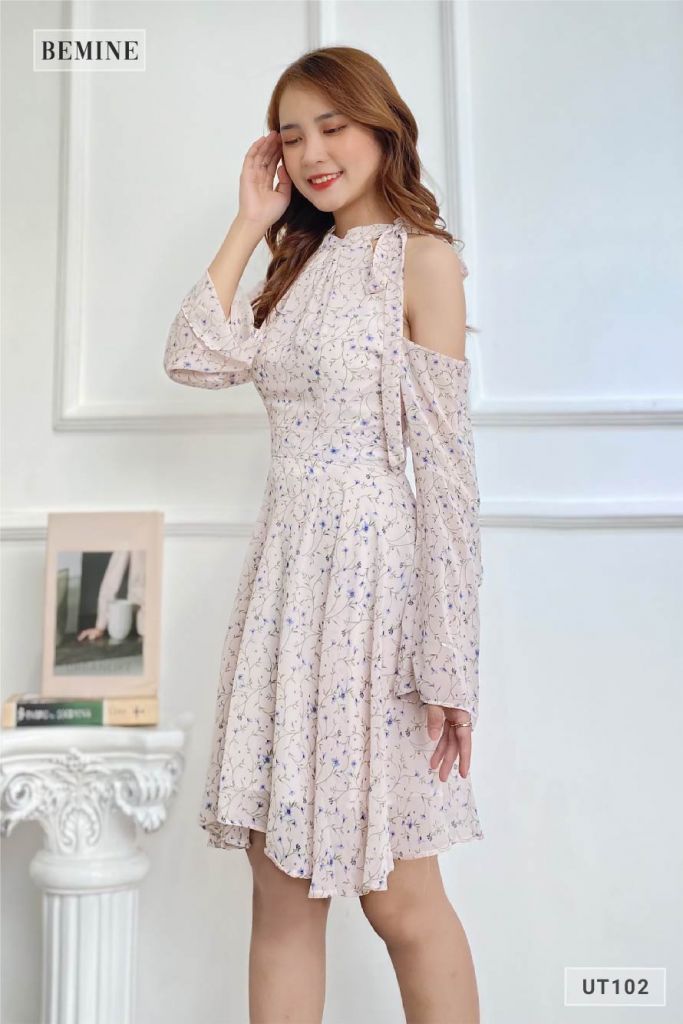 UT102KEM - Đầm hoa nhí lệch vai