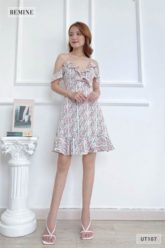 UT107HONG - Đầm hoa kẻ sọc 2 dây