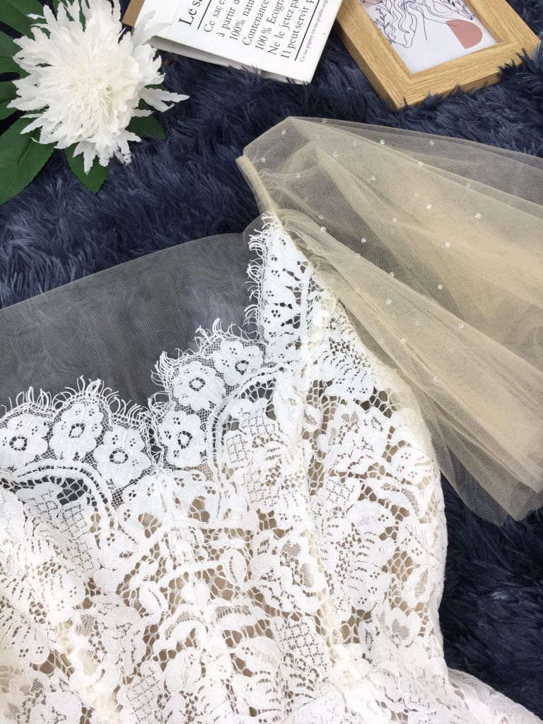 UT224TRANG - Đầm tay cánh tiên phối