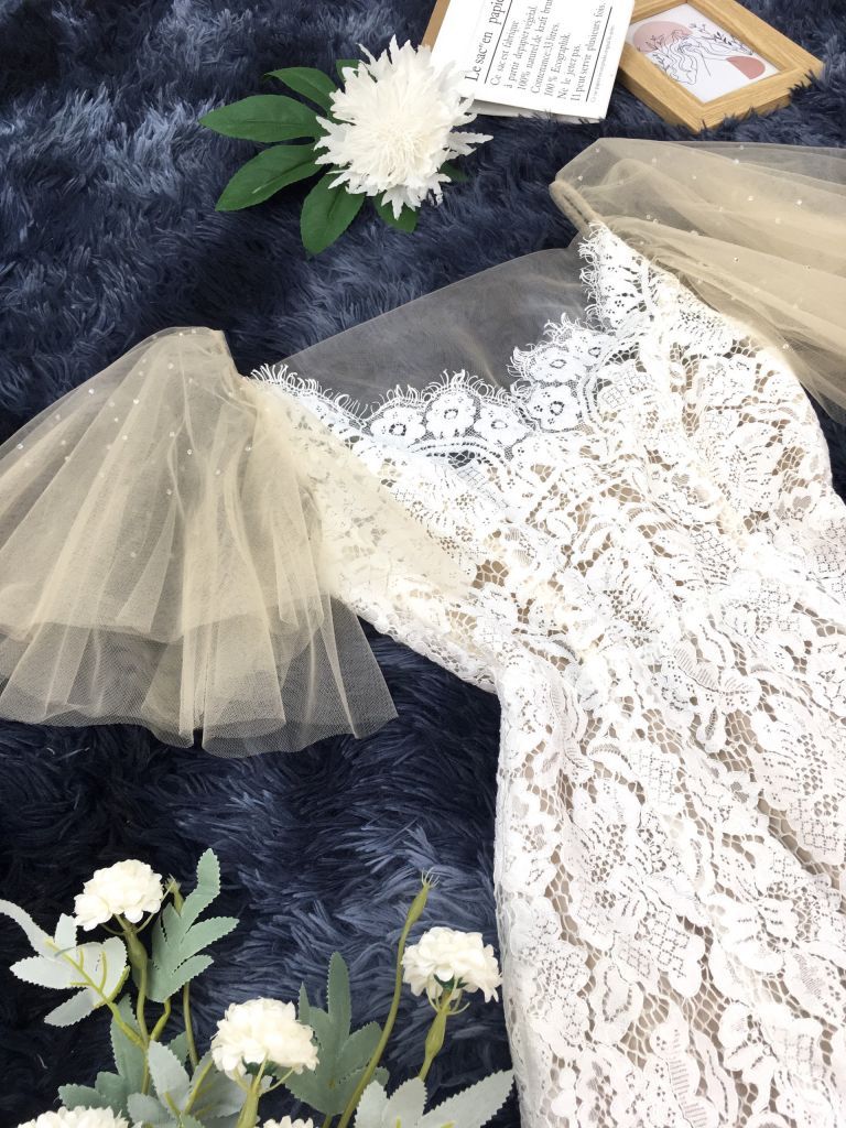 UT224TRANG - Đầm tay cánh tiên phối