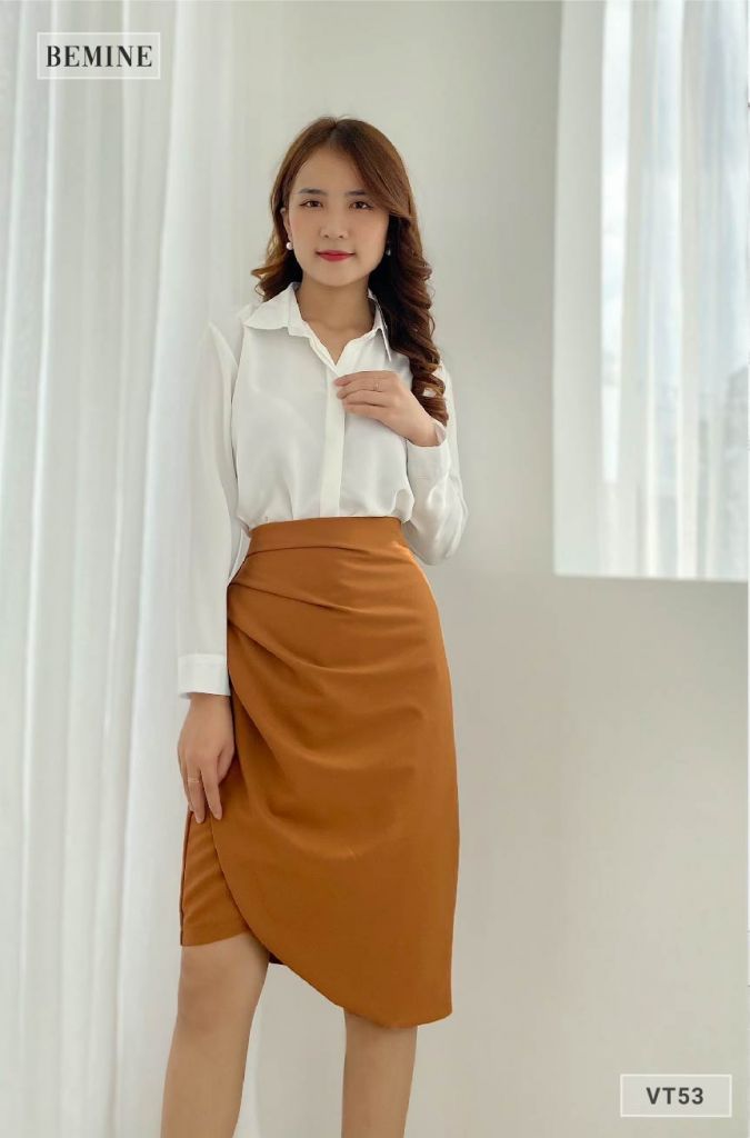 VT53NAU - Chân váy xếp ly đắp tà