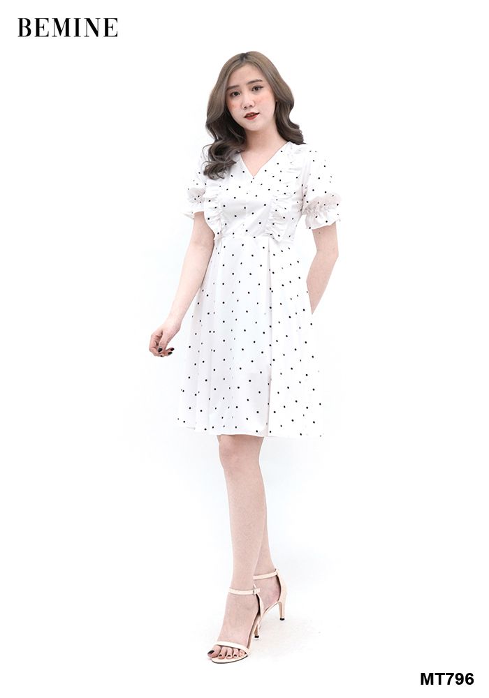 MT796TRANG - Đầm bi trắng đen 2 lớp bèo ngực