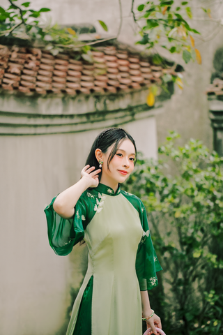 Áo dài Nhật Bình Xuân - Xanh lá