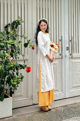 Áo dài linen hoa Ý Nhiên