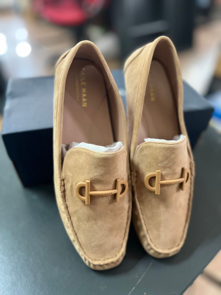 Giày Cole Haan màu kem sz 7.5 W26056 Authentic