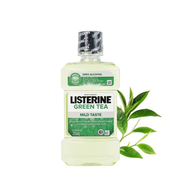 Nước súc miệng diệt khuẩn Listerine Natural Green Tea 250 ml (I0006206)