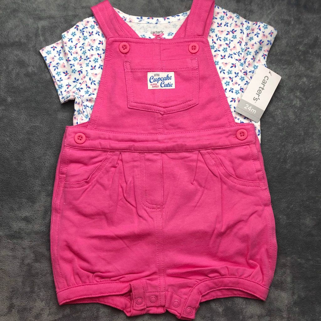 Set 2 món áo thun kèm yếm