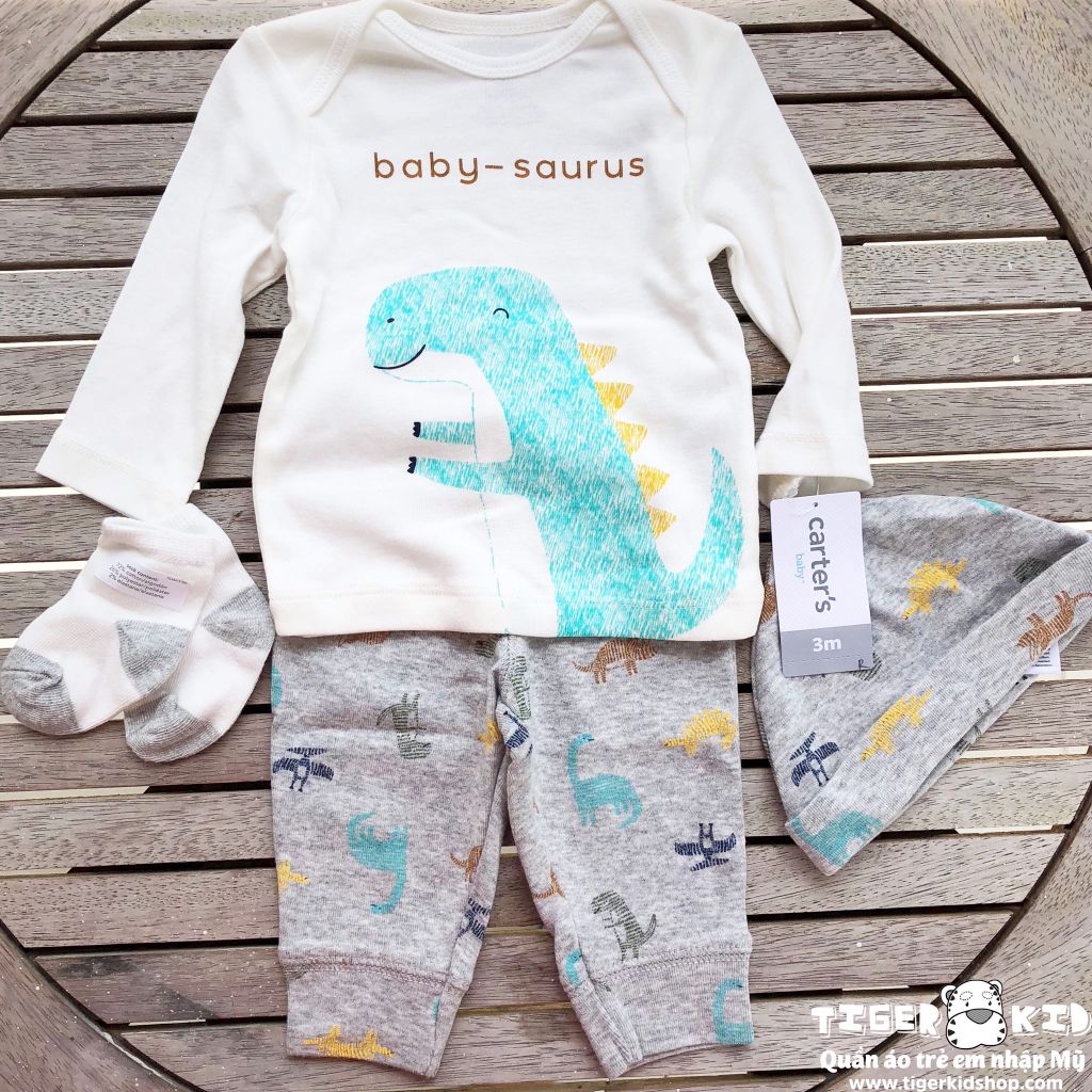 Set 4 món áo kèm quần