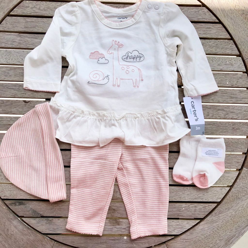 Set 4 món áo kèm quần
