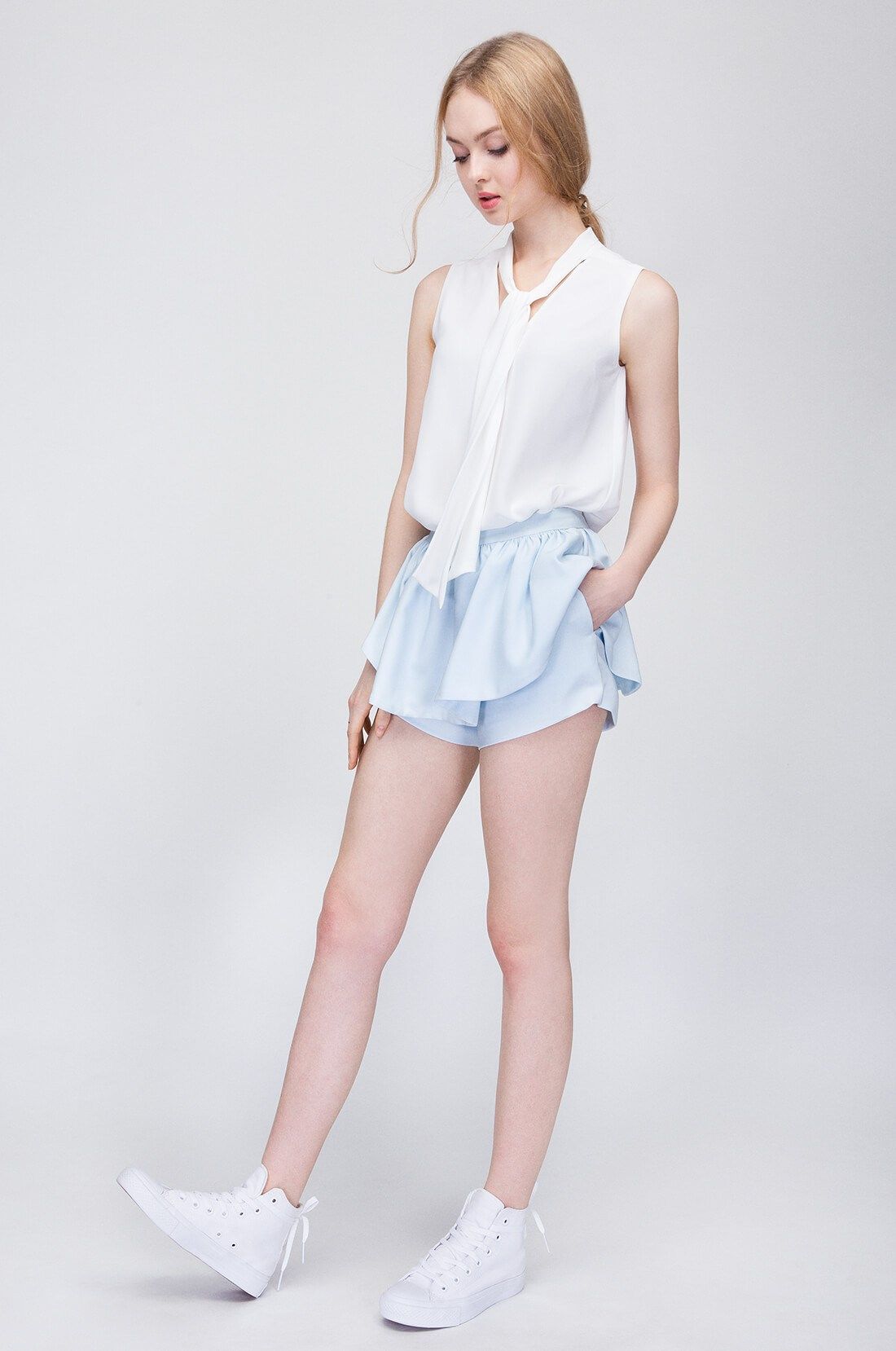 Quần Short Ruffle Can De Blanc