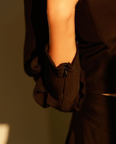 Áo croptop ôm body đen the little black dress áo kiểu đi tiệc cá tính | Thời trang thiết kế Hity