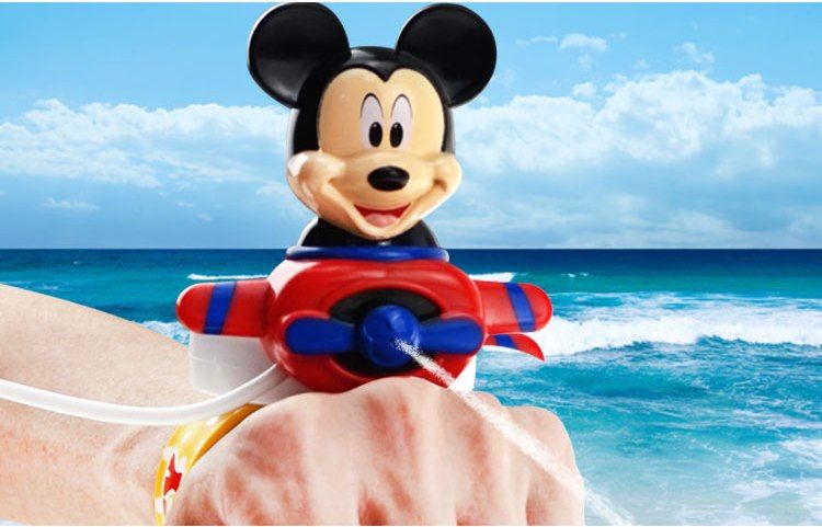 Đồ chơi phun nước đeo tay bé trai Mickey