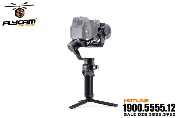 DJI RSC2 PRO COMBO スタビライザー ジンバル Amazon.co.jp: DJI RSC 2 コンボ、一眼レフカメラ向け3軸