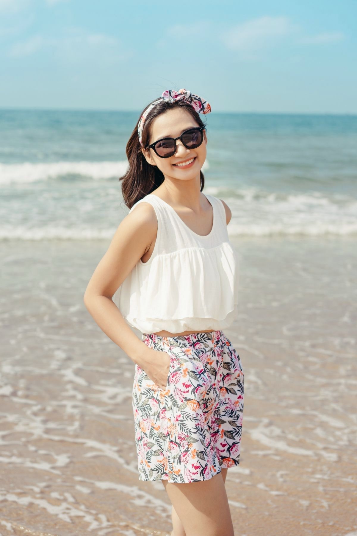 Quần Shorts Nữ Linen Hoa lá