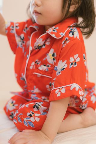  Pyjamas Bé Hoa Đỏ 