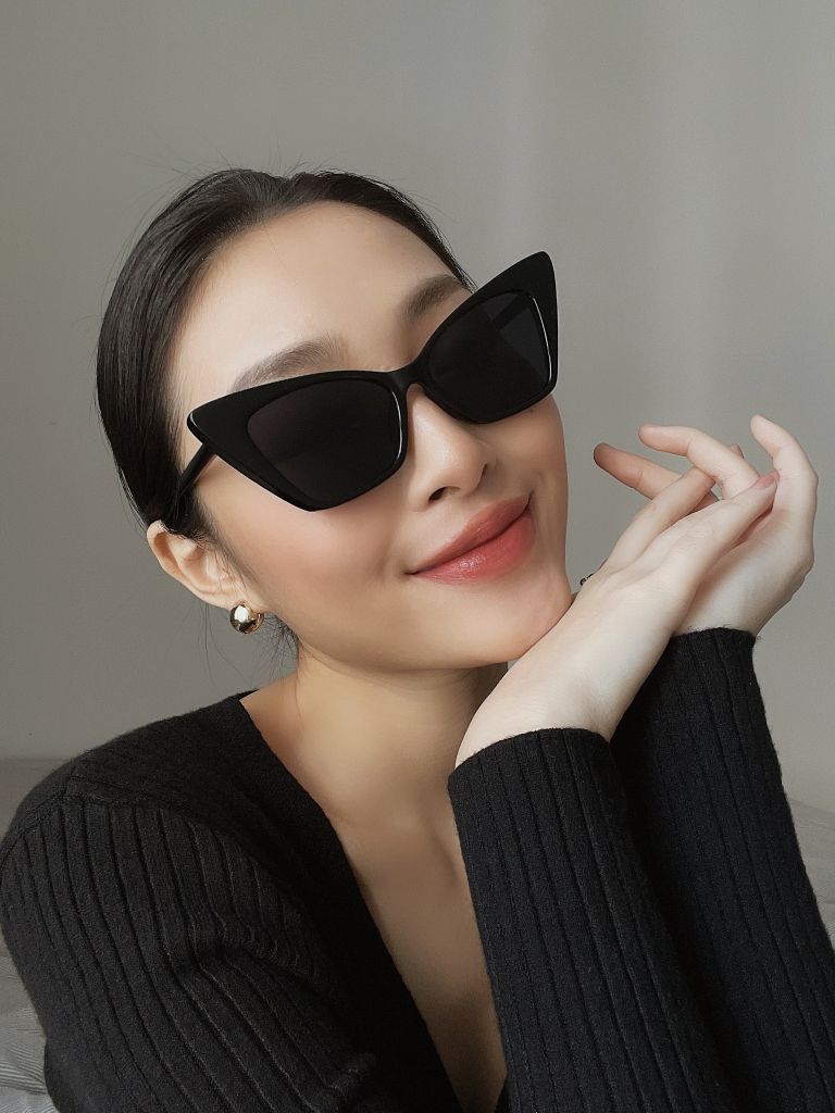 Eshay Sunglasses - Black