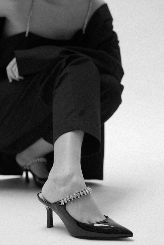 Diana Pointy Mules