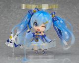  Nendoroid Snow Miku: Twinkle Snow Ver 