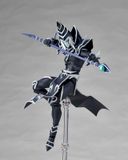  Revoltech Dark Magician 