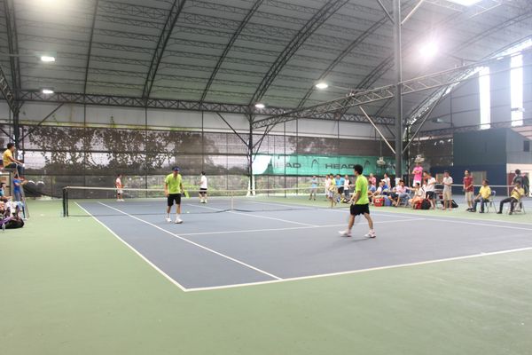 Giải cầu lông & tennis - Hội thao VIB