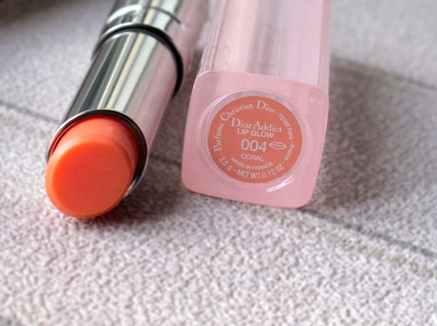 Son dưỡng môi Dior Lip Glow Coral 004