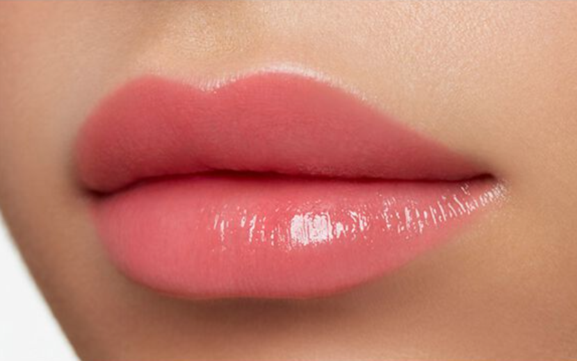 Son dưỡng có màu Cle De Peau Lip Glorifier - Màu 2 Red