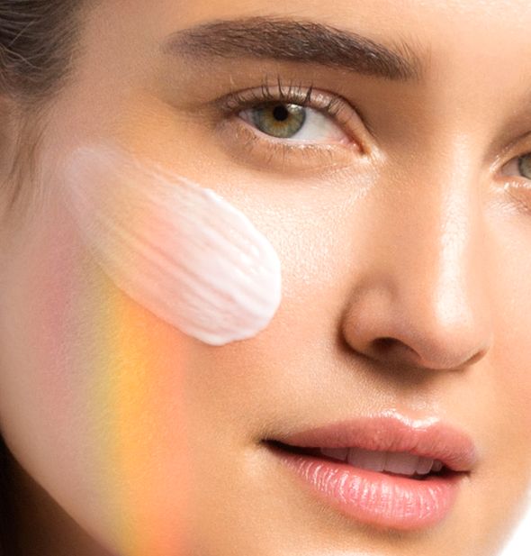 Kem chống nắng cấp nước Prisma Protect Spf30