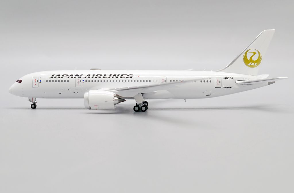 Japan Airlines Boeing 787-8 JA835J Golden Tsurumaru JC Wings 1:400 SA4JAL001 SA4001