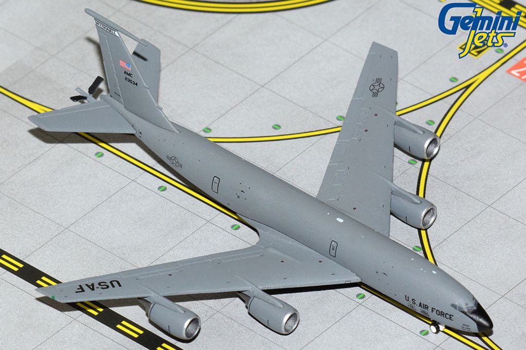 USAF Boeing KC-135R 62-3534 McConnell AFB GeminiJets 1:400 GMUSA120