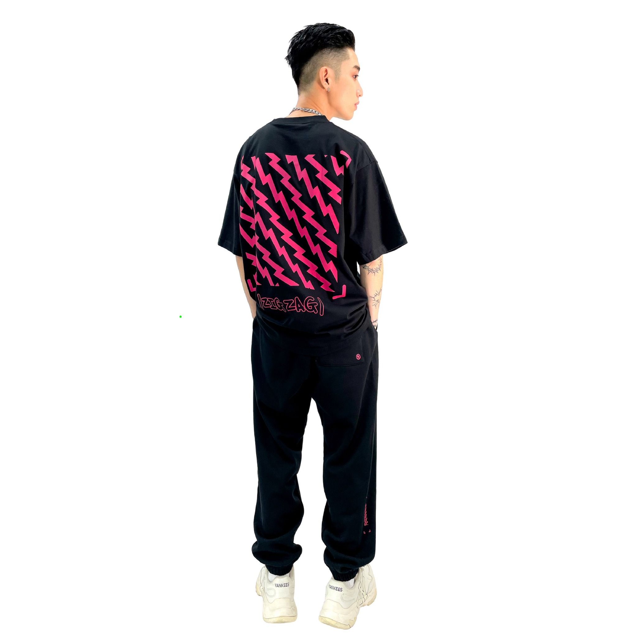 /public icon/ ZIGZAG NEW TEE™