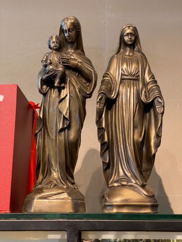 tượng đức mẹ maria che chở ban ơn bằng đồng