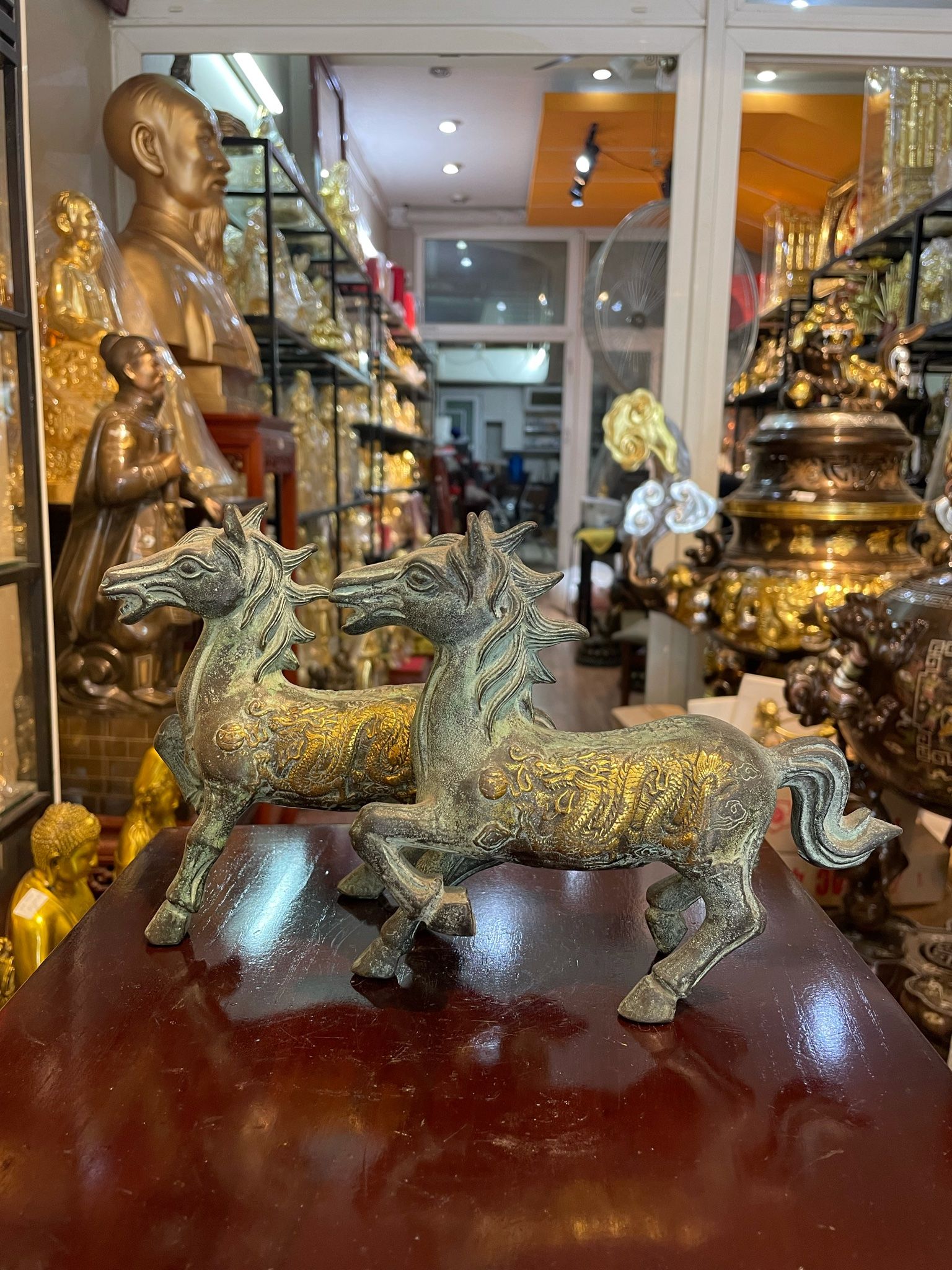 Đôi ngựa giả cổ bằng đồng
