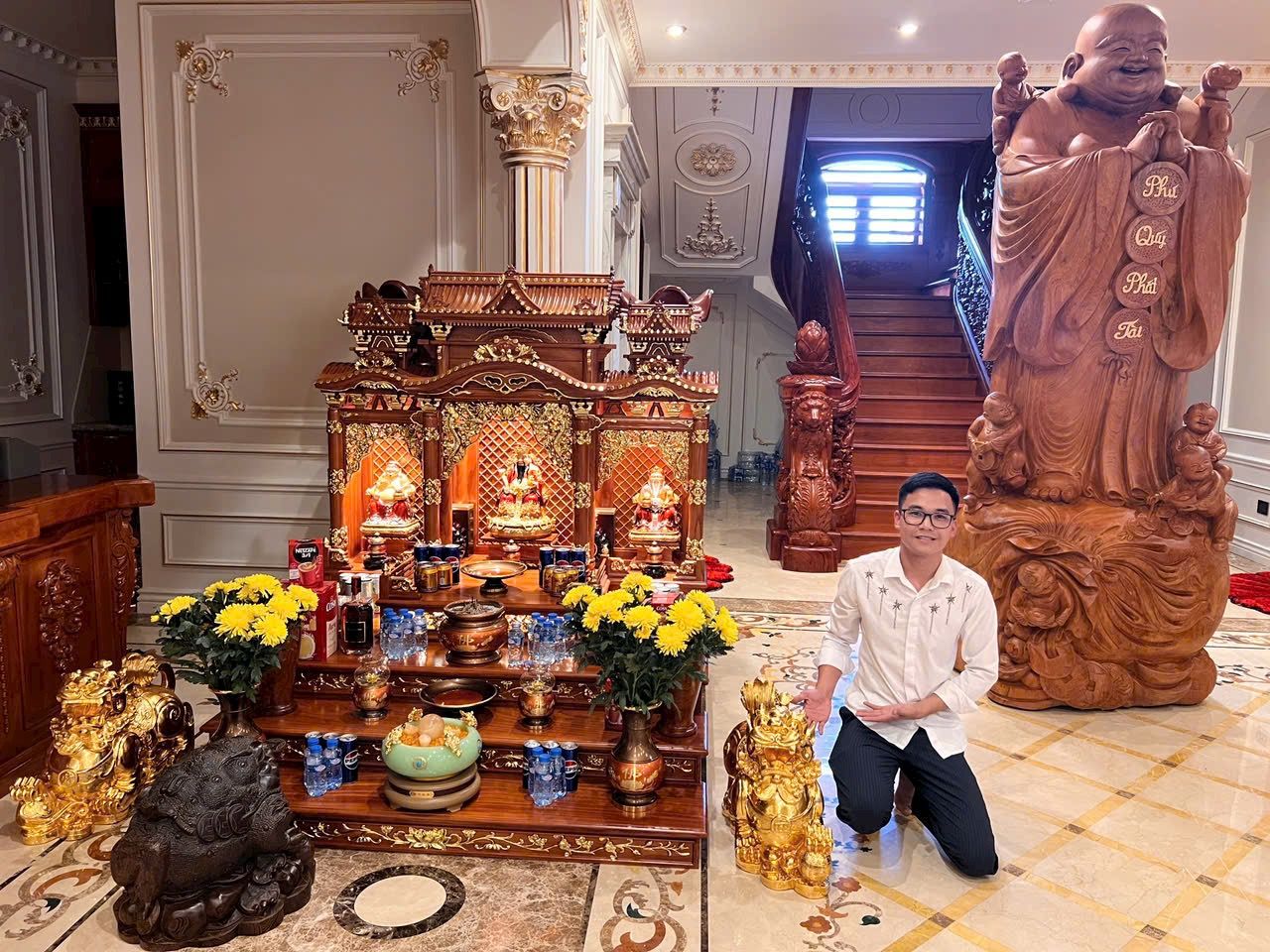 Ban thờ thần tài Vip