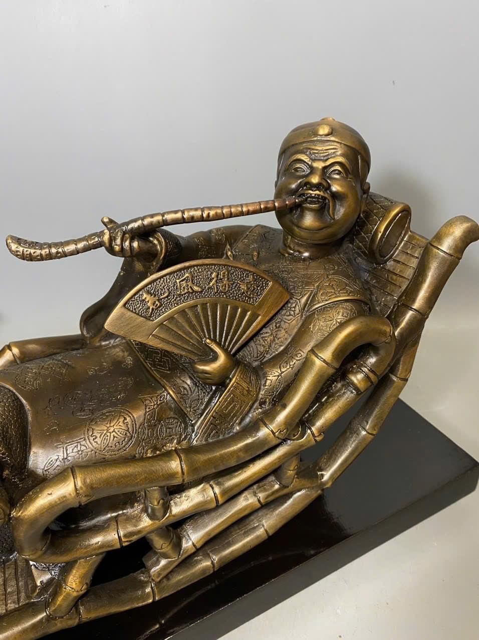 Quản gia cao 20 ngang 37 nặng 9kg