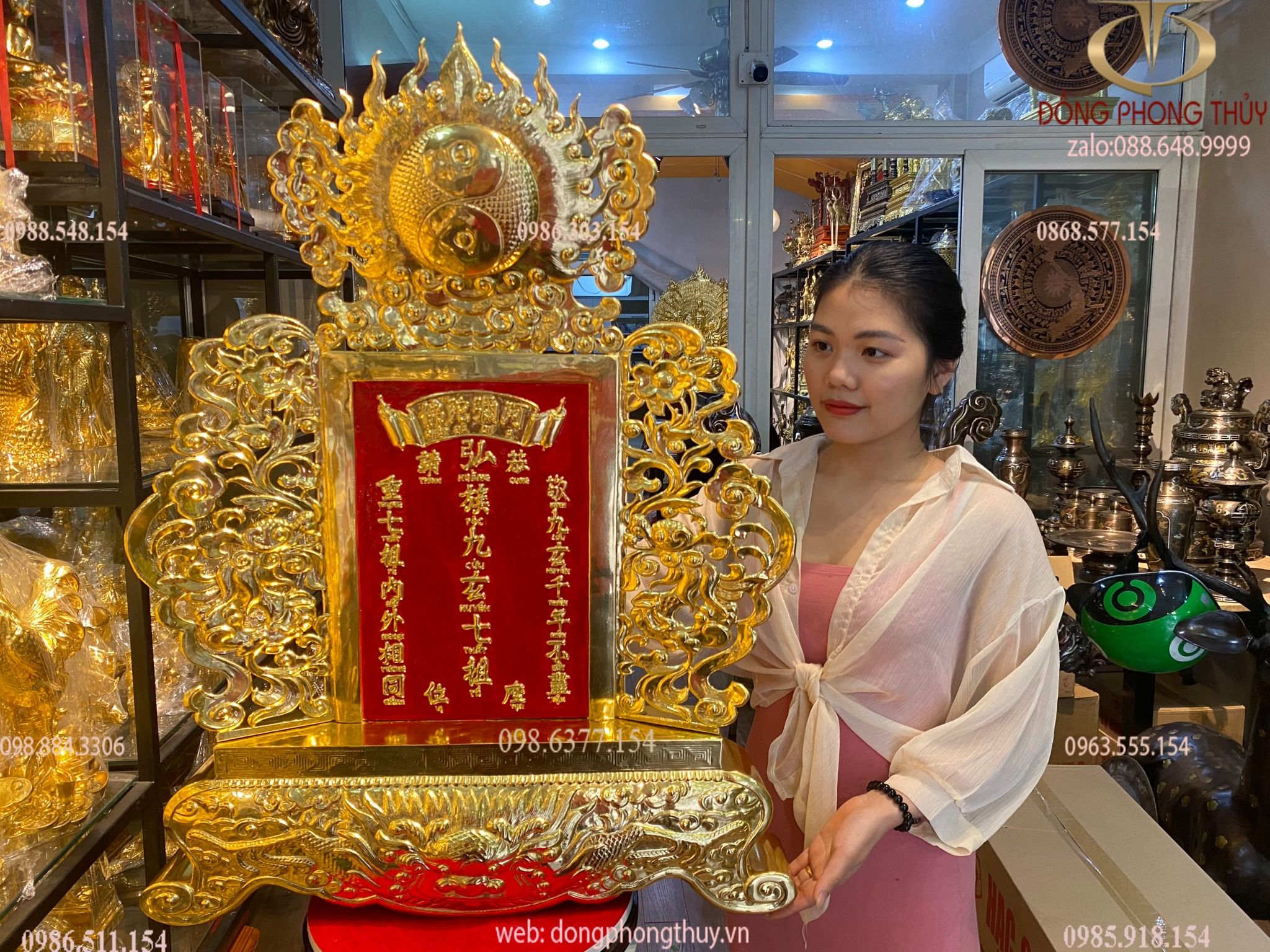 Bài vị Cửu Huyền Thất tổ dát vàng 24k chữ đặt theo yêu cầu Cao 90 ngang 68 sâu 9.5 cm nặng 4.5 kg