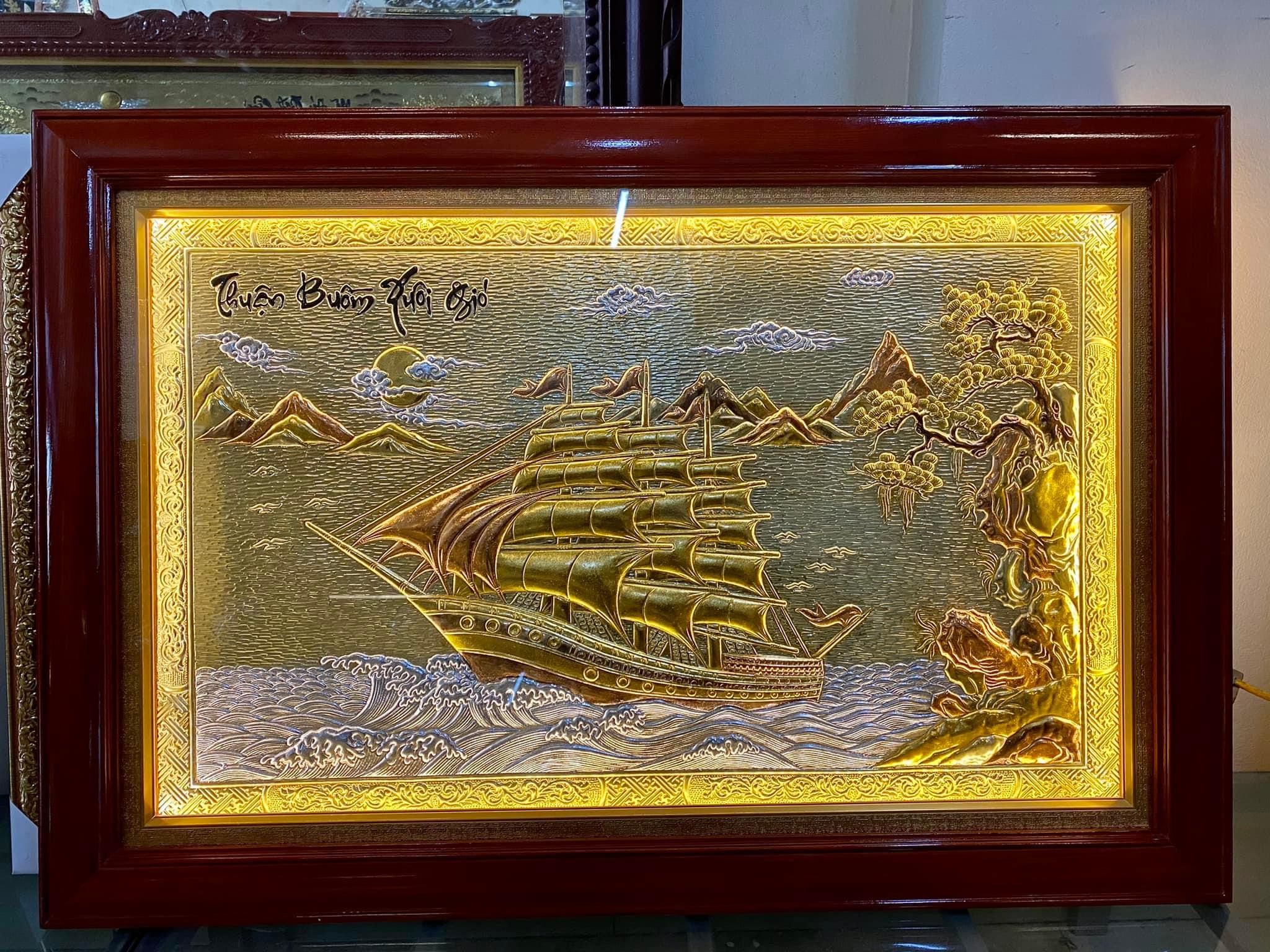 Tranh Thuận Buồm xuôi gió 75*110cm bằng đồng dát vàng bạc