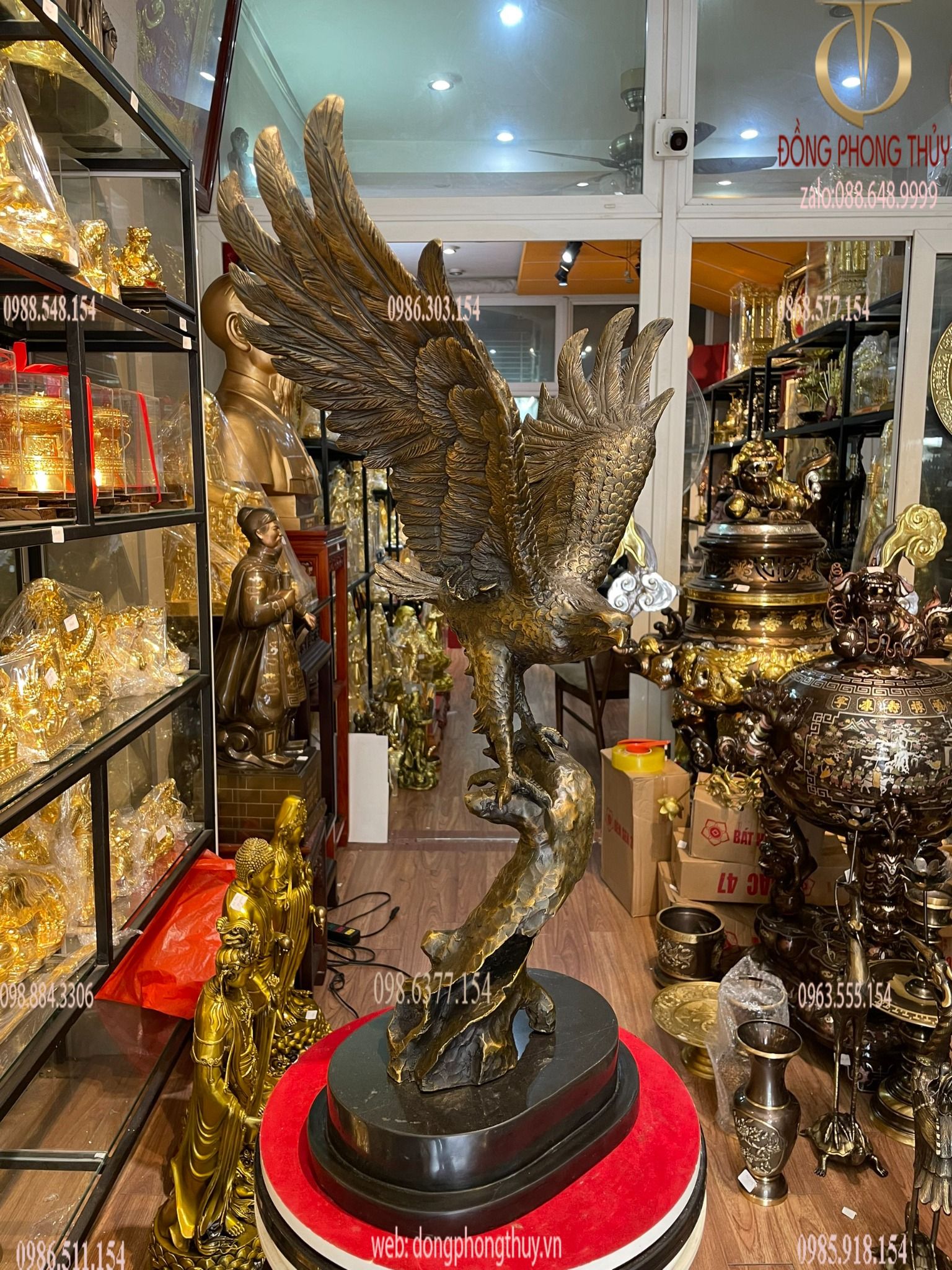 tượng đại bàng bằng đồng cao 72cm ngang 47cm nặng 15kg
