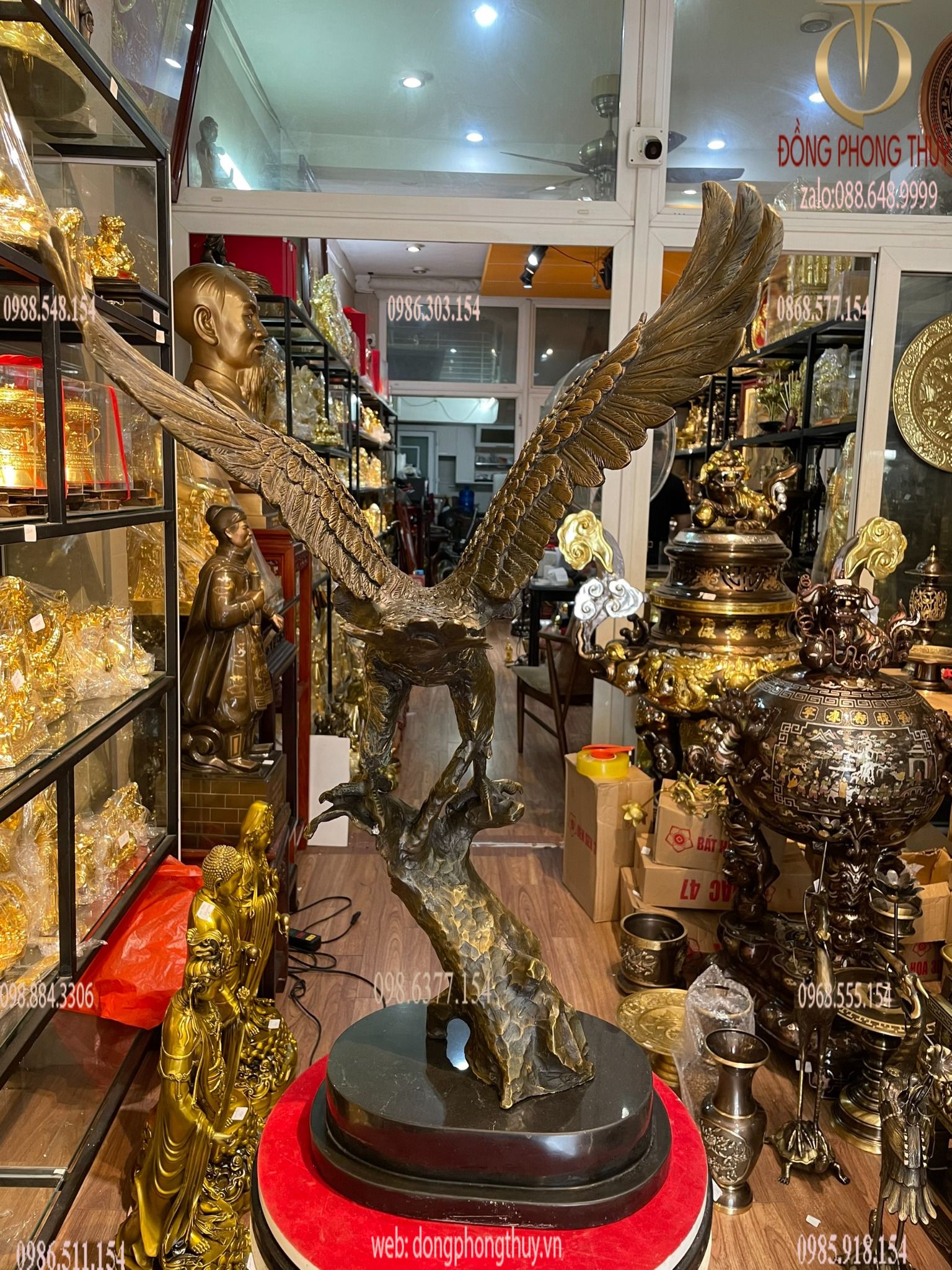 tượng đại bàng bằng đồng cao 72cm ngang 47cm nặng 15kg