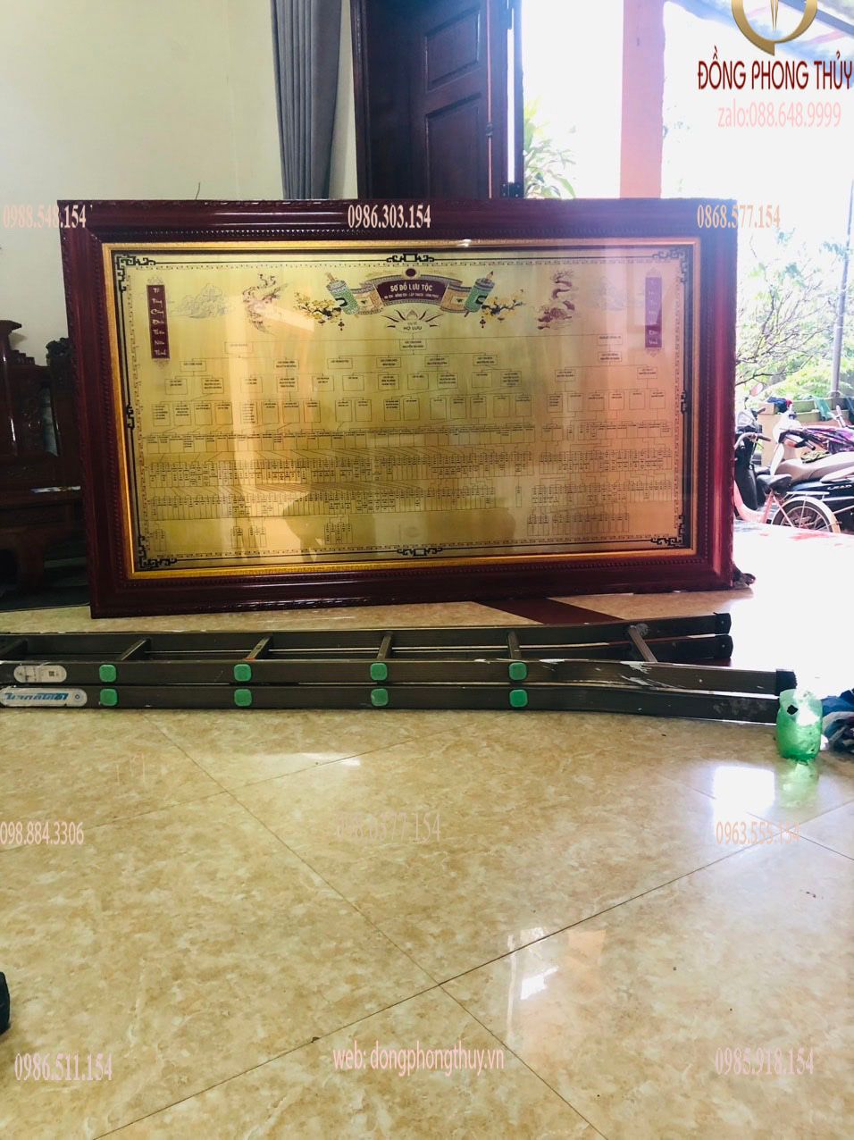 Gia phả dòng họ bằng đồng ăn mòn