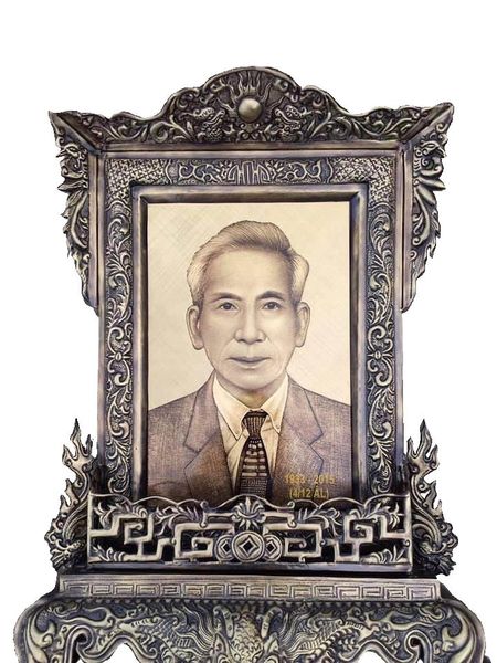 Khung ảnh bằng đồng