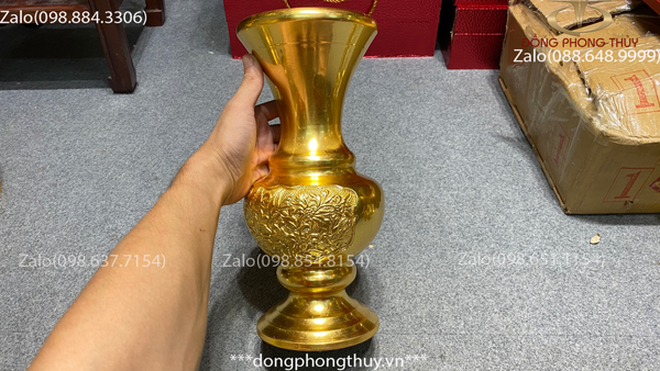 Lọ hoa bằng đồng cao 30cm thếp vàng 24k