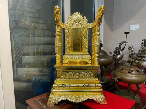 bộ ngai thờ bài vị bằng đồng dát vàng 24k