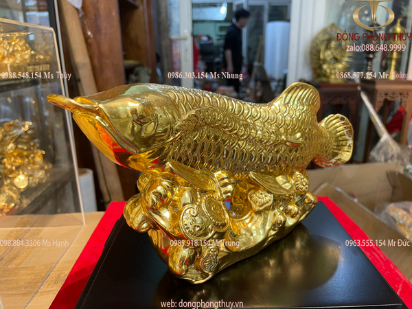 Quà tặng: Tượng cá chép hóa rồng phong thủy bằng đồng dát vàng 24k