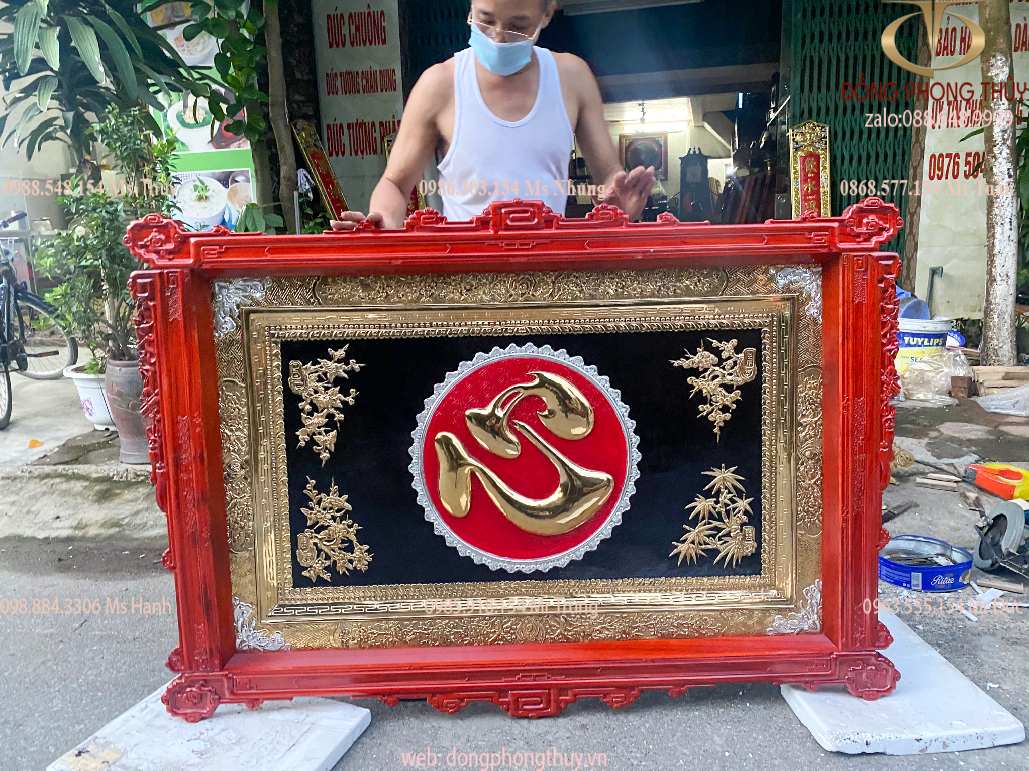 tranh chữ tâm bằng đồng mạ vàng 24k