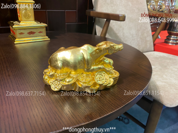 Tượng trâu vàng phong thủy Mẹ con bằng đồng thếp vàng 24k